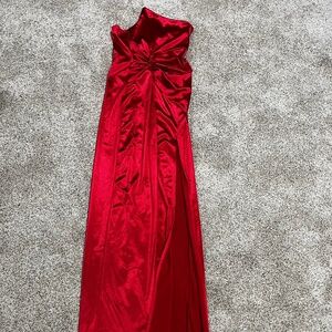 Fashion nova red dress